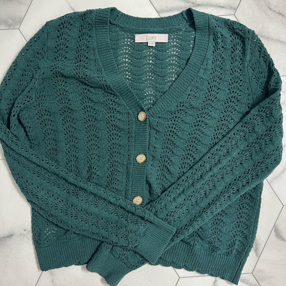 LOFT Women's Green Knit Sweater